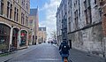 Alexandra Müller mit dem Bild "Fahrrad fahren mit dem gelben Studentenfahrrad in der Innenstadt von Brügge" (VIVES, Belgien)