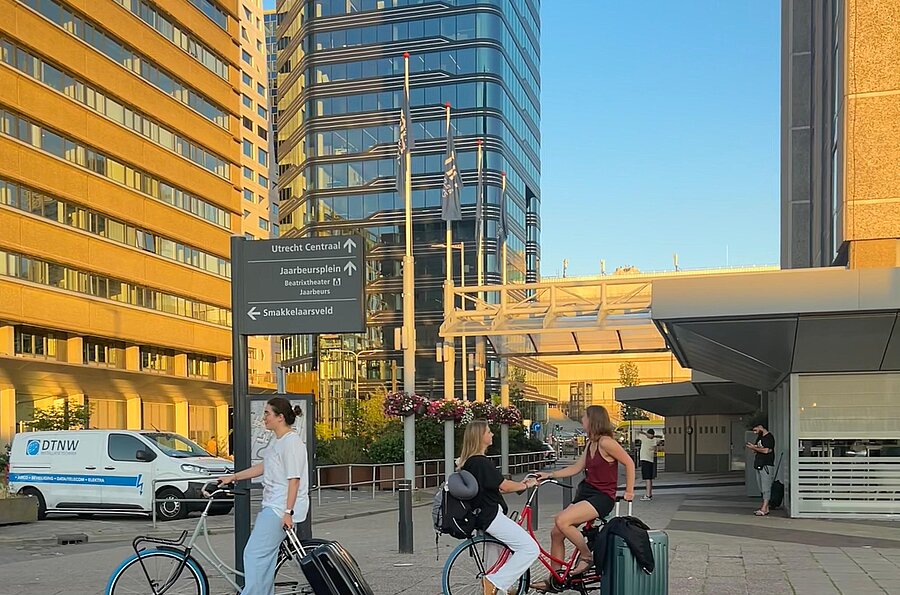Maren Gienger mit dem Bild "Dutchies on tour" (Marnix, Niederlande) 