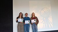Die drei Gewinnerinnen bei der Preisverleihung