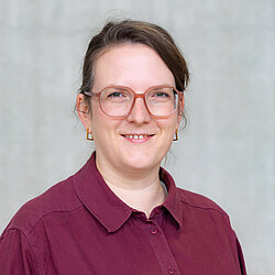 Dr. Natascha H&auml;utle