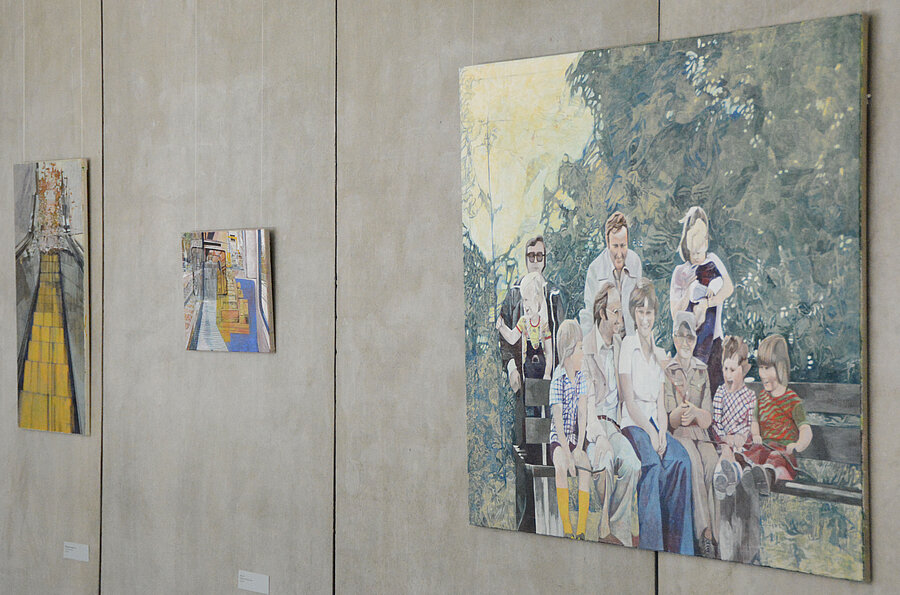 Blick in die Ausstellung "Gestern im Kaleidoskop" von Annette Trefz