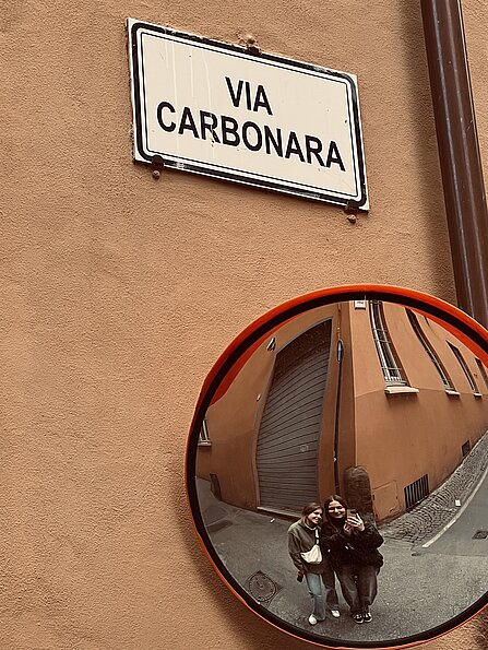 Julia Nickl mit dem Bild "past(a) perfect moments in the streets of Italys" (Mailand, Italien)