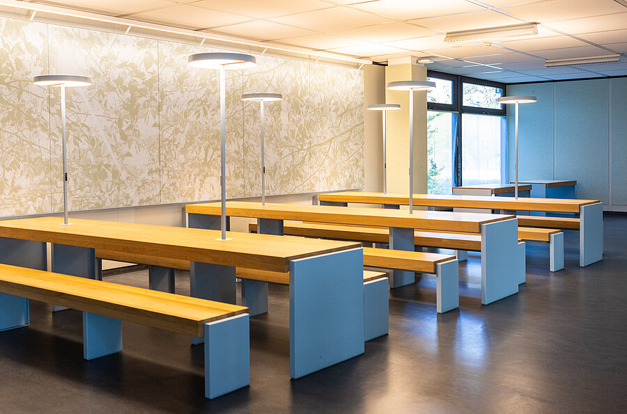 Blick in das Foyer mit Lernzone