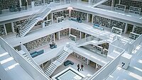 Blick in eine Bibliothek