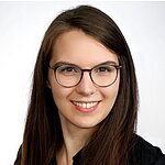 Dr. Anna Beyer