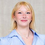 Akademische Mitarbeiterin Jil Mogler im FSP Sprache