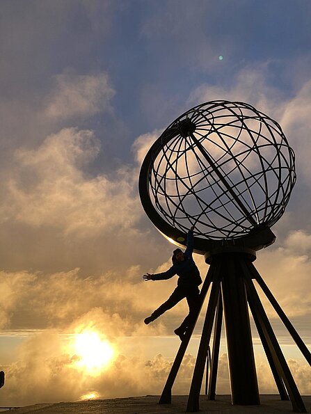 Pia Sauter mit dem Bild "Mitternachtssonne Nachts um 2 am Nordkapp" (UiT, Norwegen)