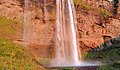 Wasserfall im Sonnenuntergang