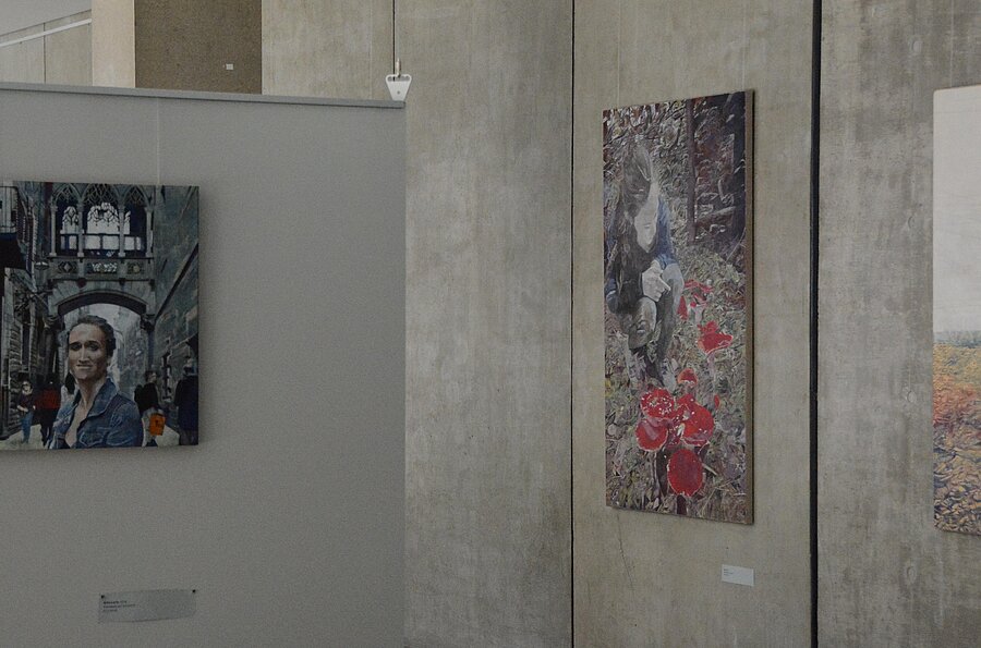 Blick in die Ausstellung "Gestern im Kaleidoskop" von Annette Trefz
