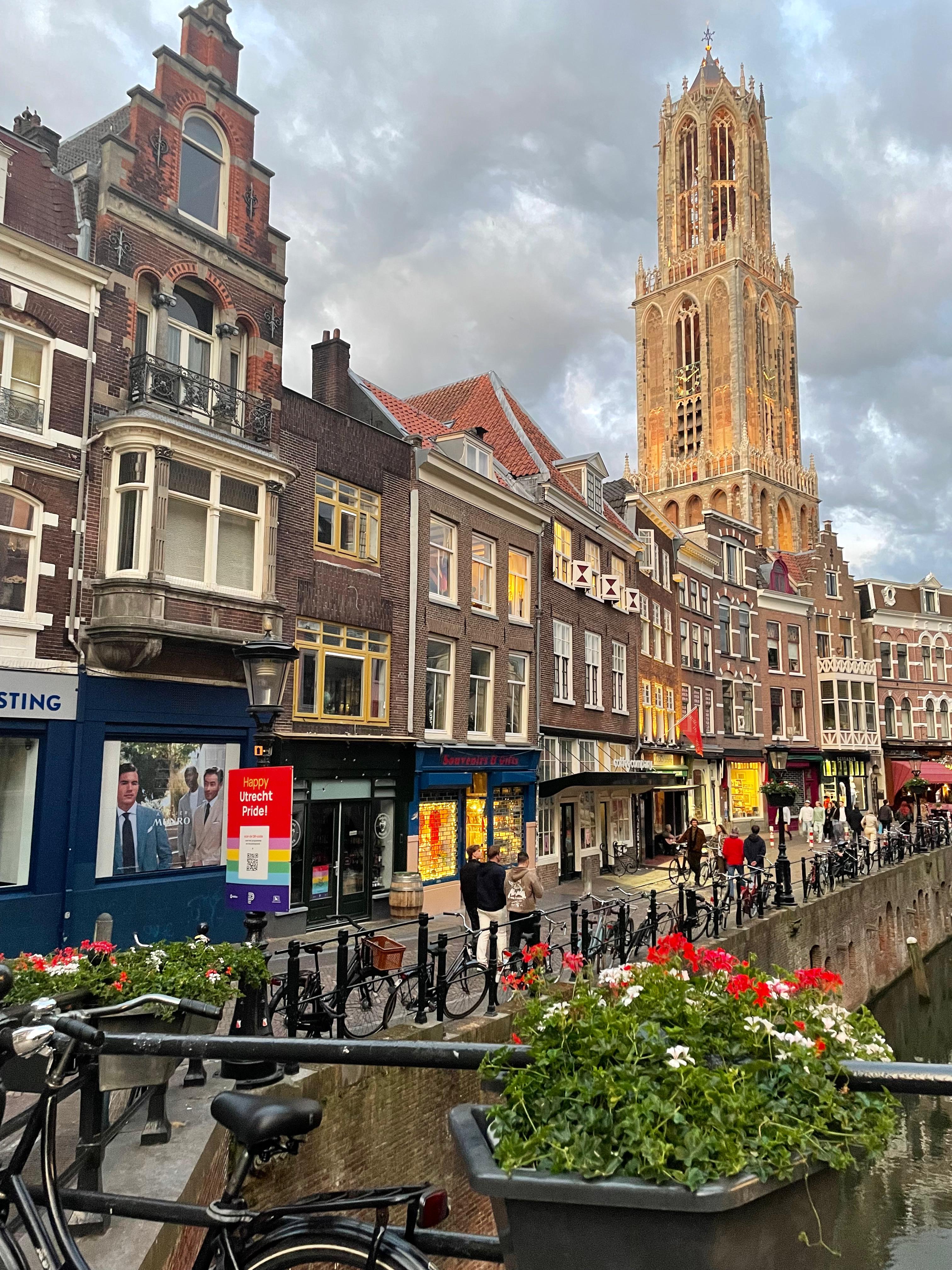 Lea Frank mit dem Bild "Skyline Utrecht" (Marnix, Niederlande)